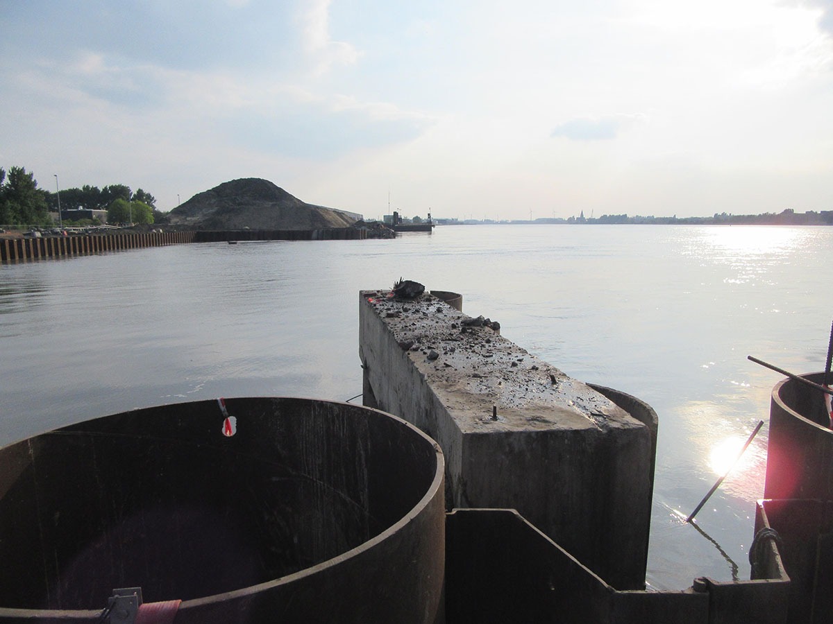 werk binnenvaart hoofdrol voor binnenvaart bij werk aan scheldekaaien de werk binnenvaart hoofdrol voor binnenvaart bij werk aan scheldekaaien de